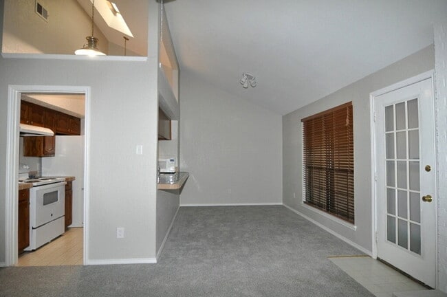 Building Photo - "Adorable 2-1 Duplex with Character, Comfort, and Charm!"