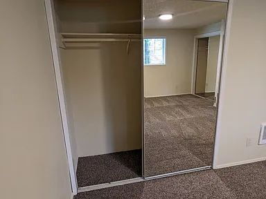 Building Photo - Available Now! Pet-Friendly 2 Bed/ 1.5 Bath with Patio & Parking
