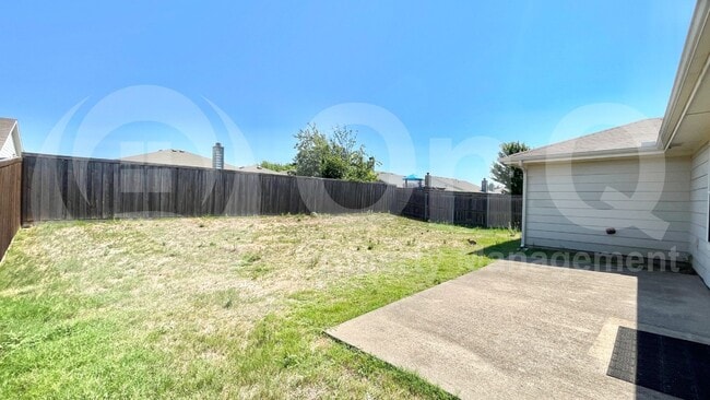 Building Photo - 9952 George Washington Dr