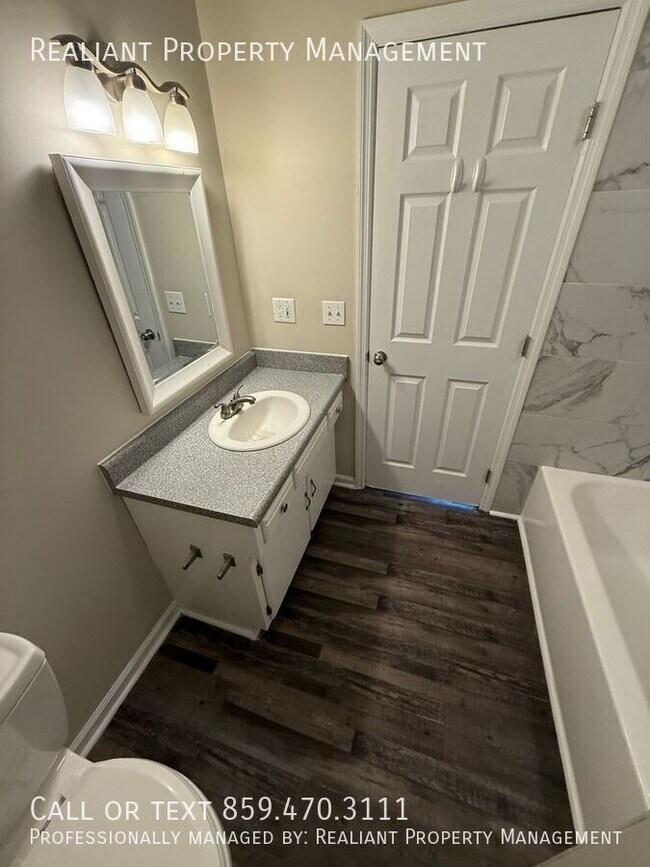 Building Photo - 108 E. Edgewood-