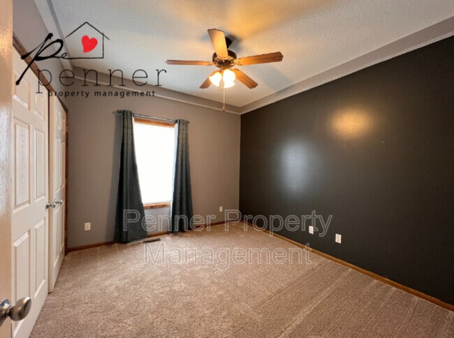 Building Photo - 14803 S Bynum Rd
