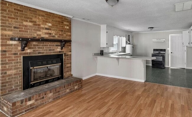 Building Photo - 1605 Collinston Dr