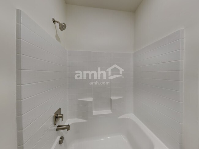 Building Photo - 6481 E Paseo Baranda