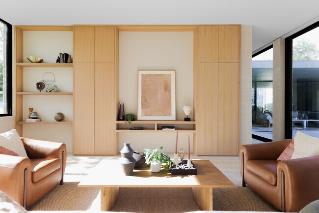 Building Photo - 5205 Scenic View Dr