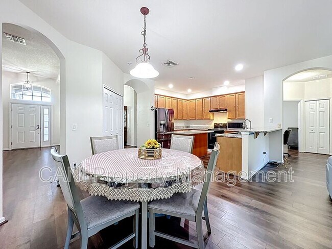 Building Photo - 3104 Conrad Ct