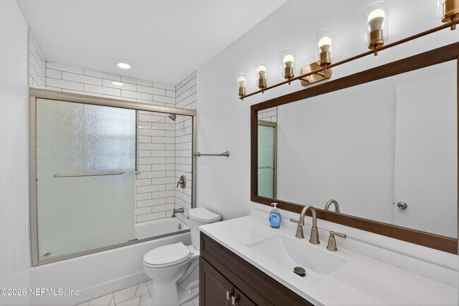 Building Photo - 2766 Greenridge Rd