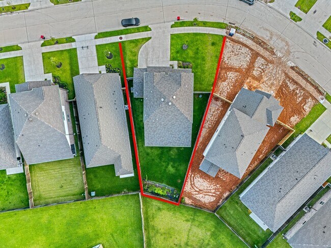 Building Photo - 2533 Allegretto Sea Dr