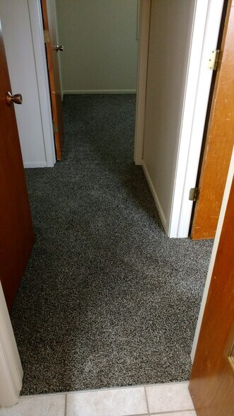 Building Photo - 314 W Philip Ave