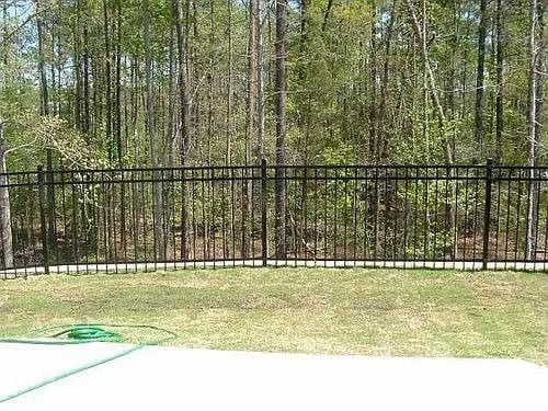 Building Photo - Room in Townhome on Plank Bridge Way