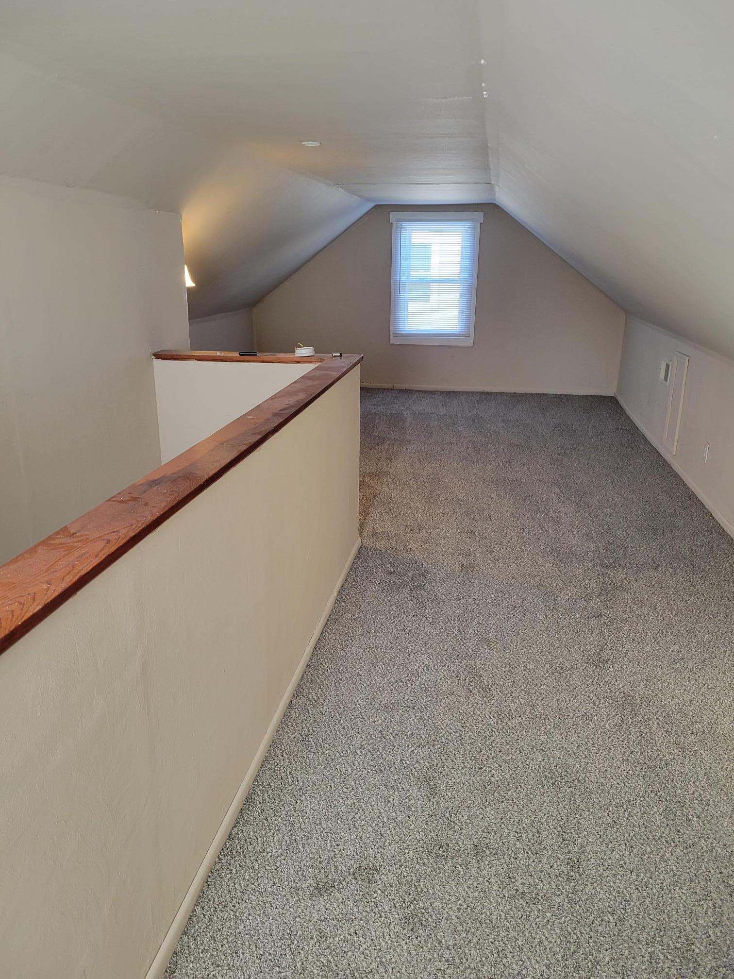 Building Photo - 332 Ashwood Ave