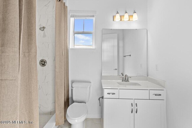 Building Photo - 469 Marquesa Cir