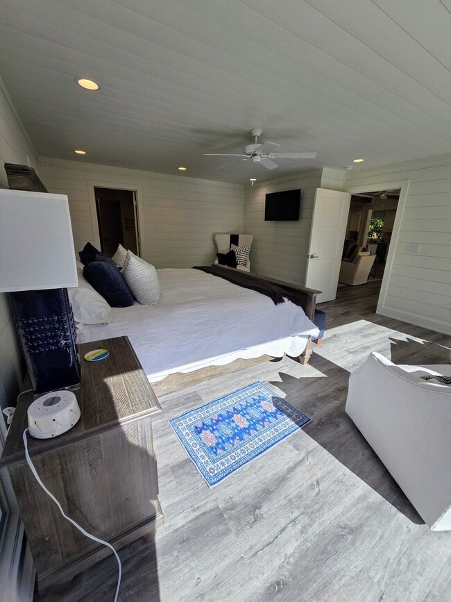 Building Photo - 151 Timpson Cove Rd