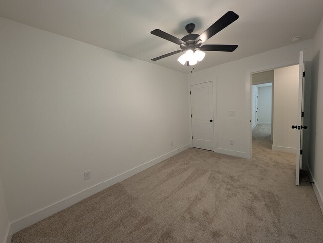 Building Photo - Newly built 2 story, 3 bedroom, 2.5 bath duplex located in Kannapolis!
