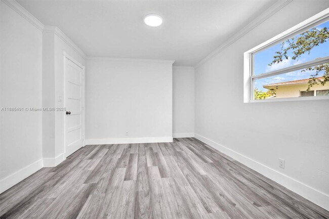 Building Photo - 1840 NW 32nd St