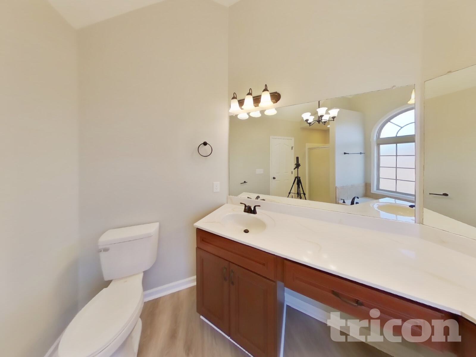 Building Photo - 1140 Chinook Cir