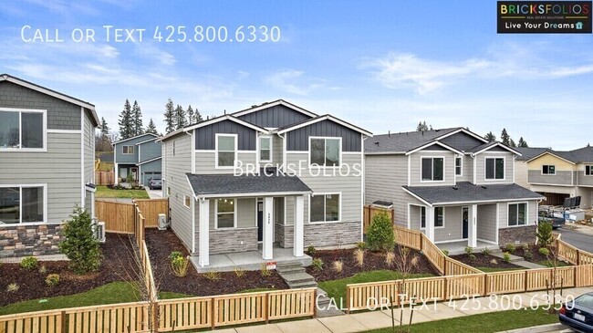 Building Photo - 5035 86th Ave NE