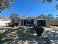 Building Photo - 1808 Chestnut Dr