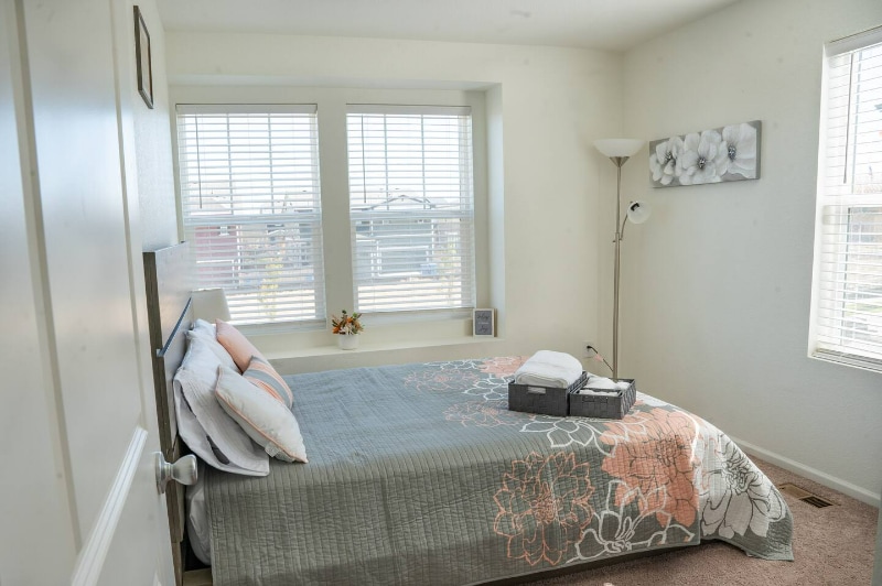 Building Photo - 6253 N Liverpool St