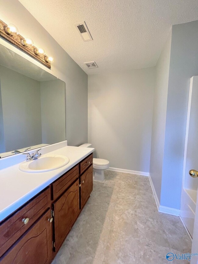 Building Photo - 109 Tanner Ridge Cir