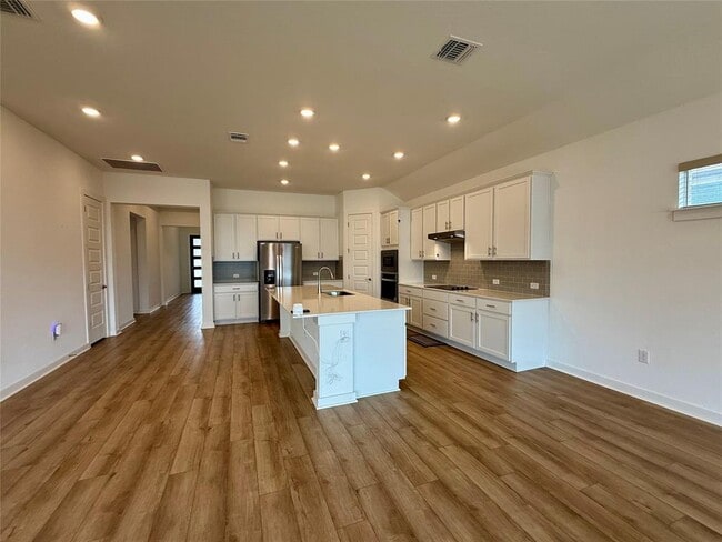 Building Photo - 104 Nuntree Cv