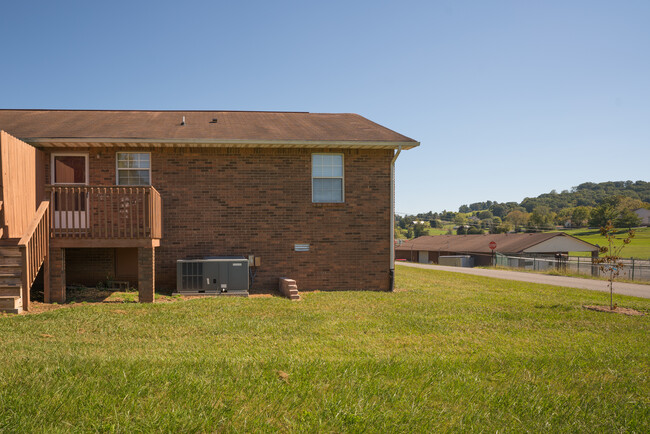 Building Photo - 1029 Rowe St