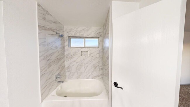 Building Photo - 12715 Northchase Ridge Ln