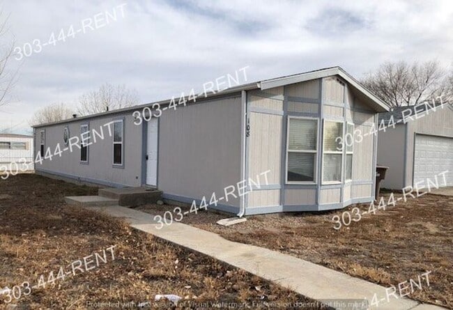 Primary Photo - Modular Home For Rent!