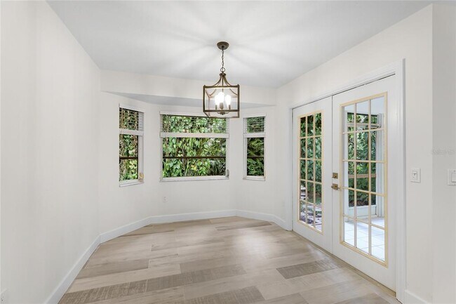 Building Photo - 2202 Cork Oak St W