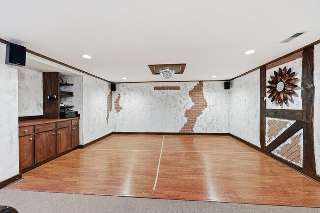Building Photo - 7410 Ratchford Ct