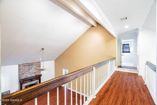 Building Photo - 110 Rimwood Ave