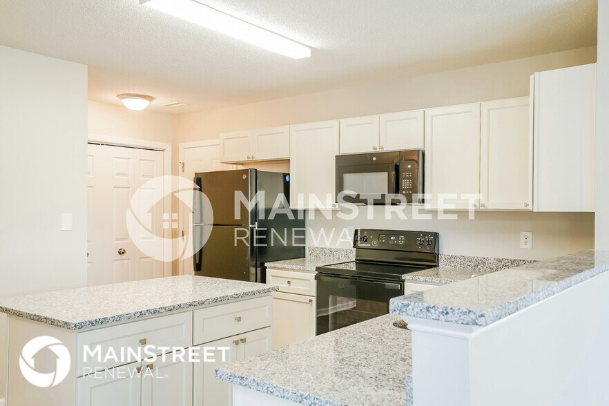 Building Photo - 3603 Thornwood Dr
