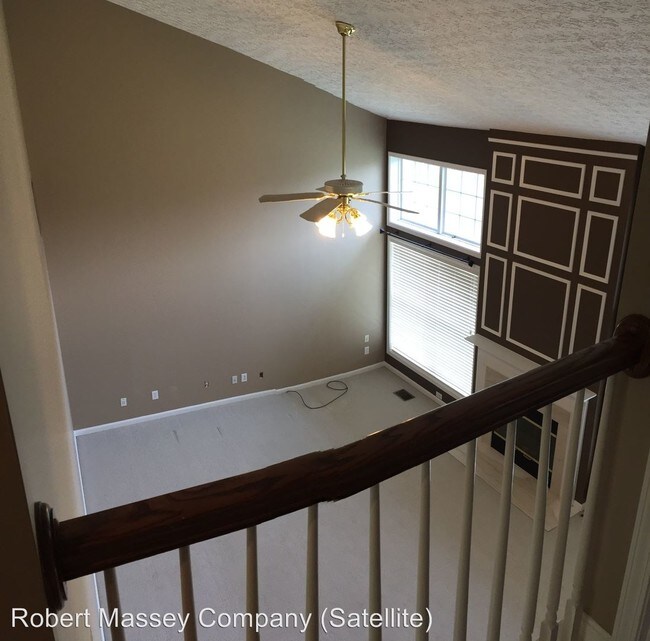 Building Photo - 4 br, 2.5 bath House - 5502 Symington Court