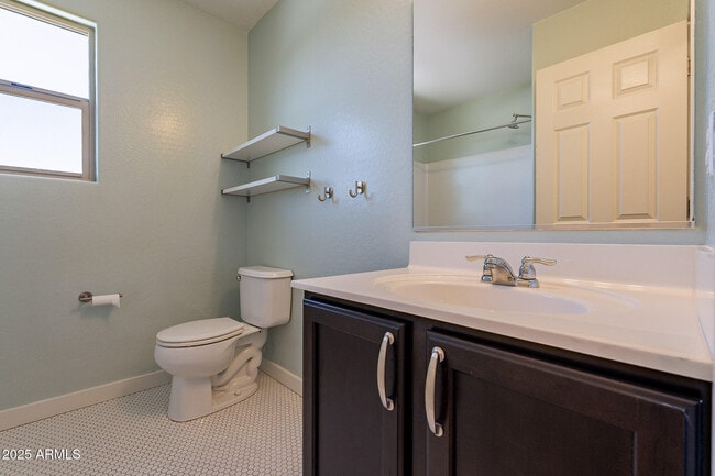 Building Photo - 1061 S Hawk Ln