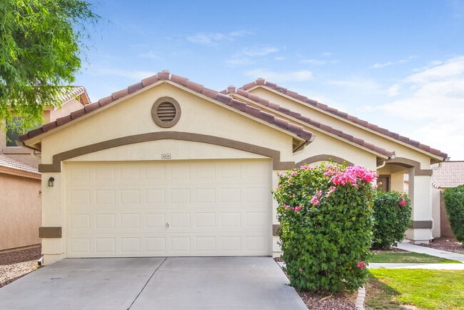 Primary Photo - 6034 Castano Dr