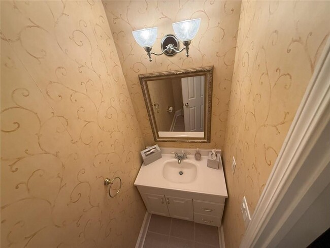 Building Photo - 5230 Fieldwood Dr