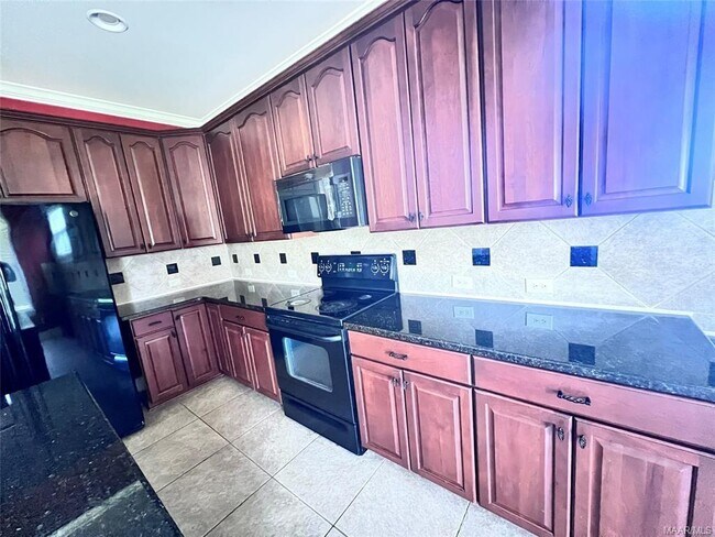 Building Photo - 9207 Albury Ct