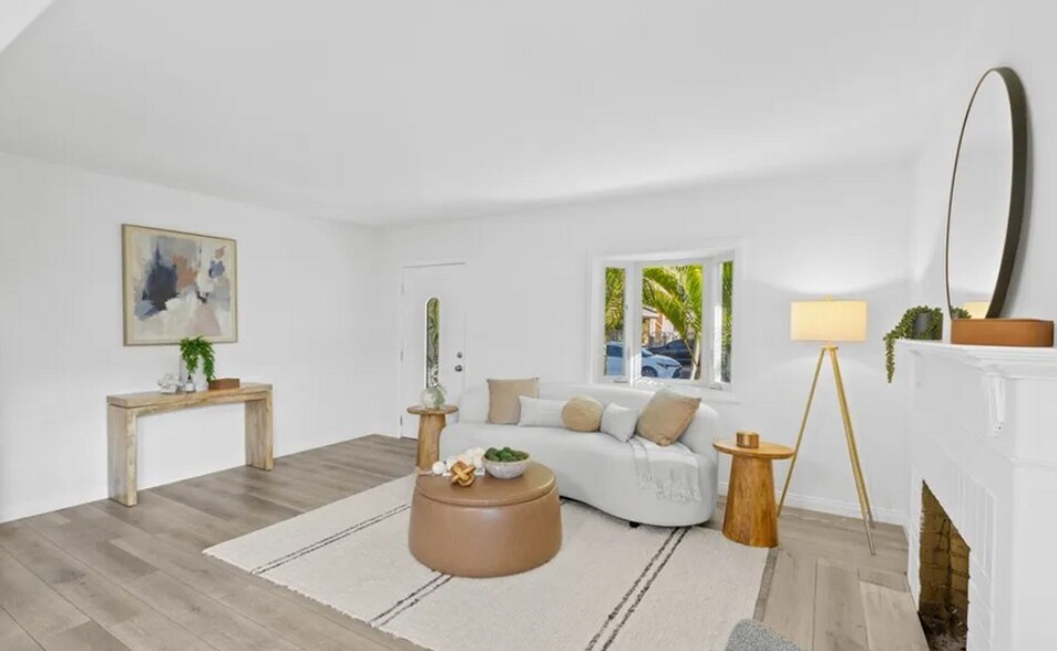 Building Photo - 1410 S Olive St