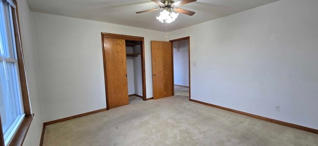 Building Photo - 107 N 2nd Ave