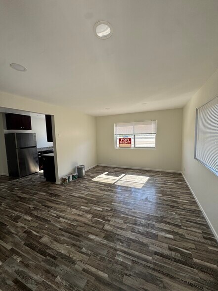 Building Photo - 9023 Campo Rd