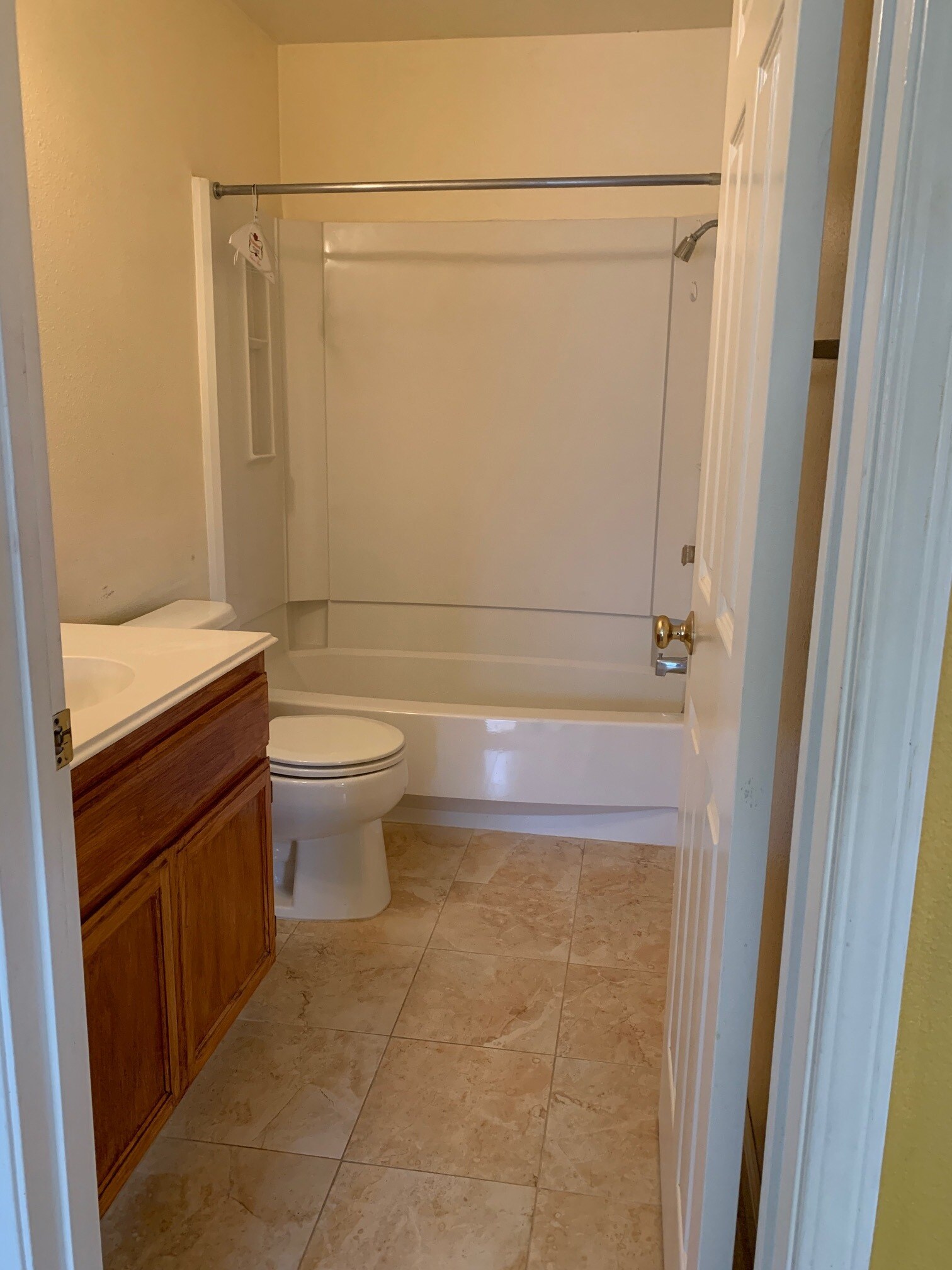 Bathroom upstairs - 3693 Dickenson Cmn