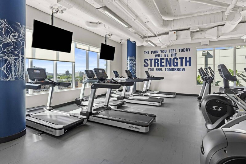 Building Photo - 1120 N Wells St