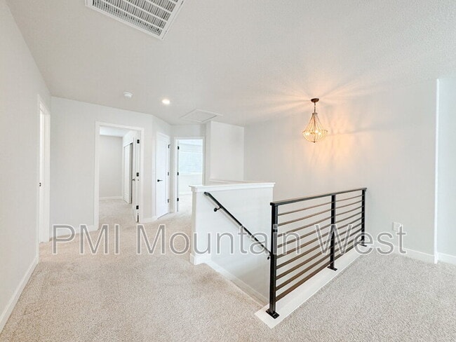 Building Photo - 3855 S 3025 W