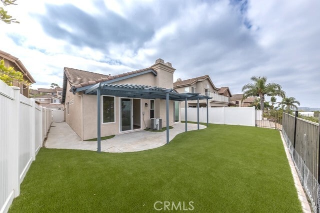 Building Photo - 933 S Dylan Way