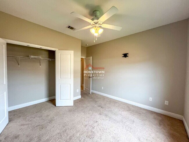 Building Photo - 8776 Bradfield Dr