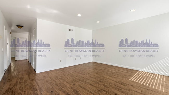 Building Photo - Beautiful 3 Bedroom / 2 Bathroom Home with Yard & 2-Car Garage – Conveniently Located in Paradise...