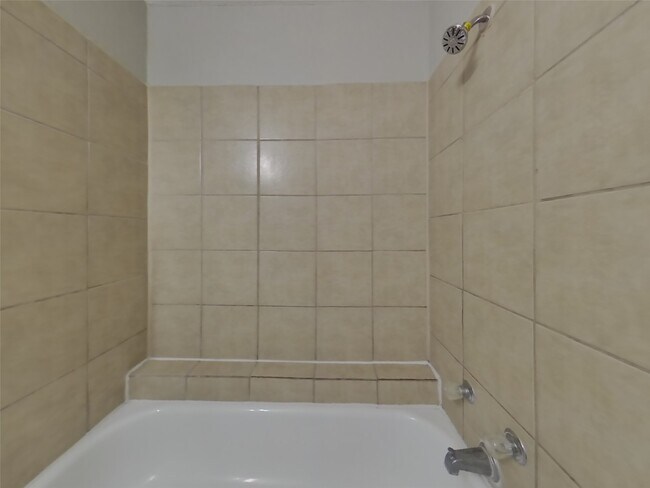 Building Photo - 6329 Porterway Dr