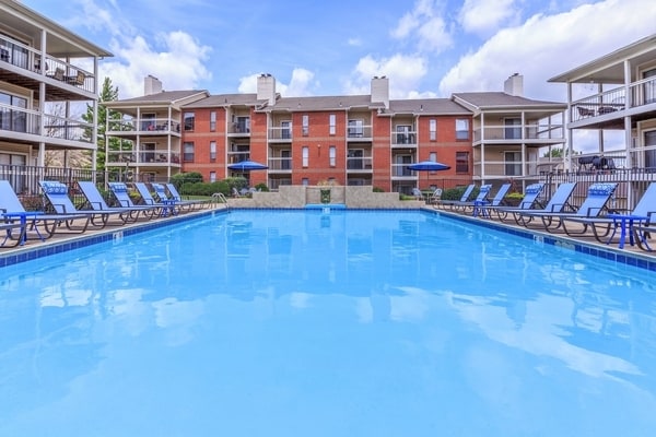 Building Photo - Mills Run Apartments