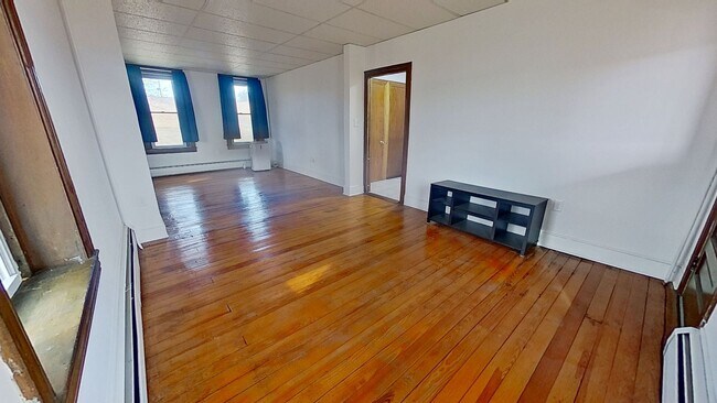 Building Photo - Classic Farmhouse with Country Appeal