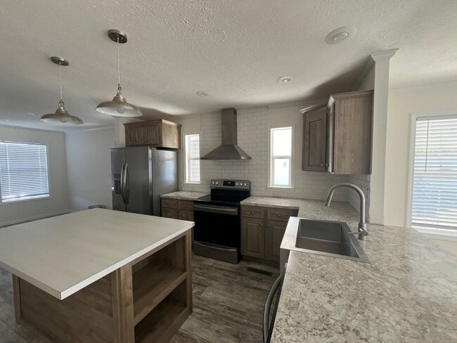 Building Photo - 271 Sable Dr