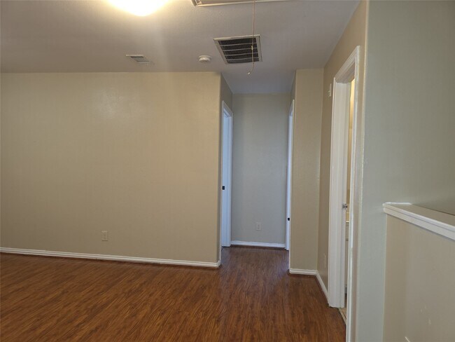 Building Photo - 12411 Urban Dale Ct